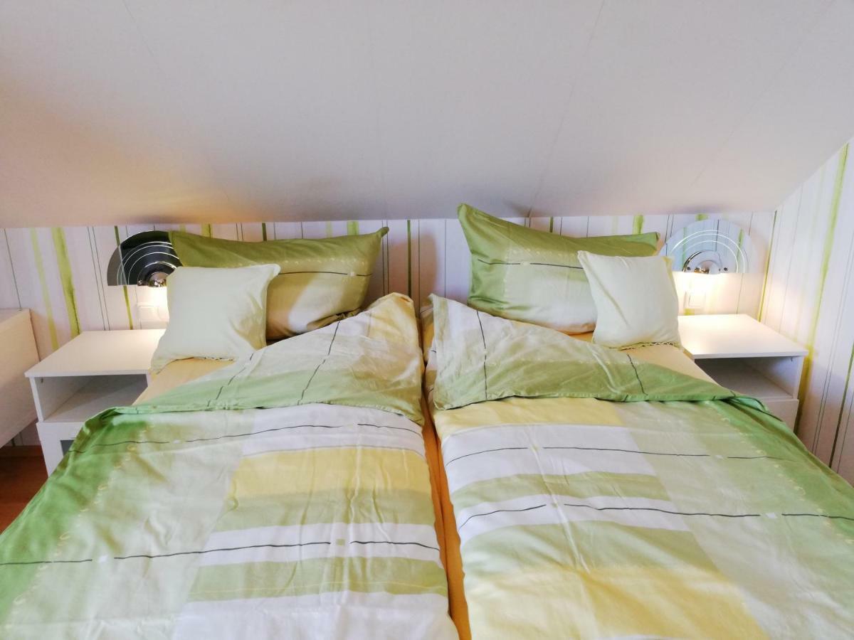 Privatzimmer Mit Aussicht Пирна Екстериор снимка